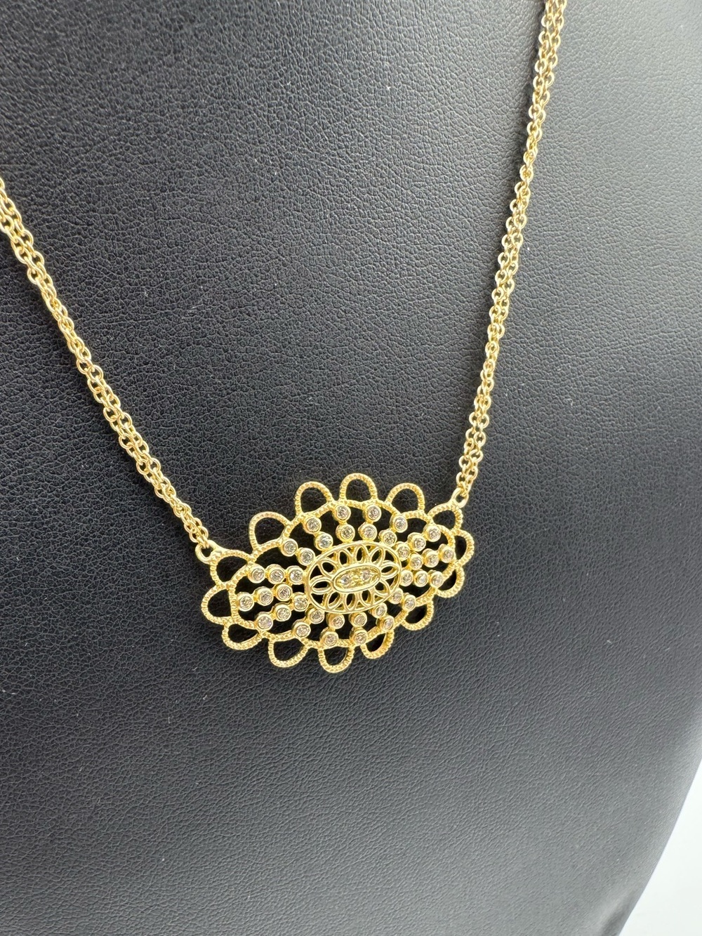 Art Deco Filigree Statement Necklace - Picture 6 of 8